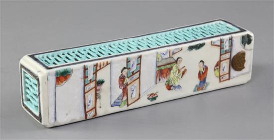 A Chinese famille rose rectangular cricket cage, Jiaqing period (1796-1820), total length 22cm, depth 5cm